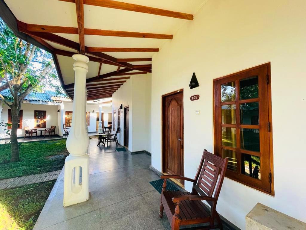 Kingfisher Resort سيغيرِيا المظهر الخارجي الصورة